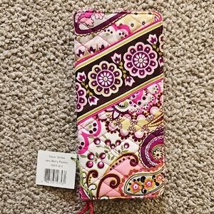 NWT Vera Bradley Very Berry Paisley Travel Wallet